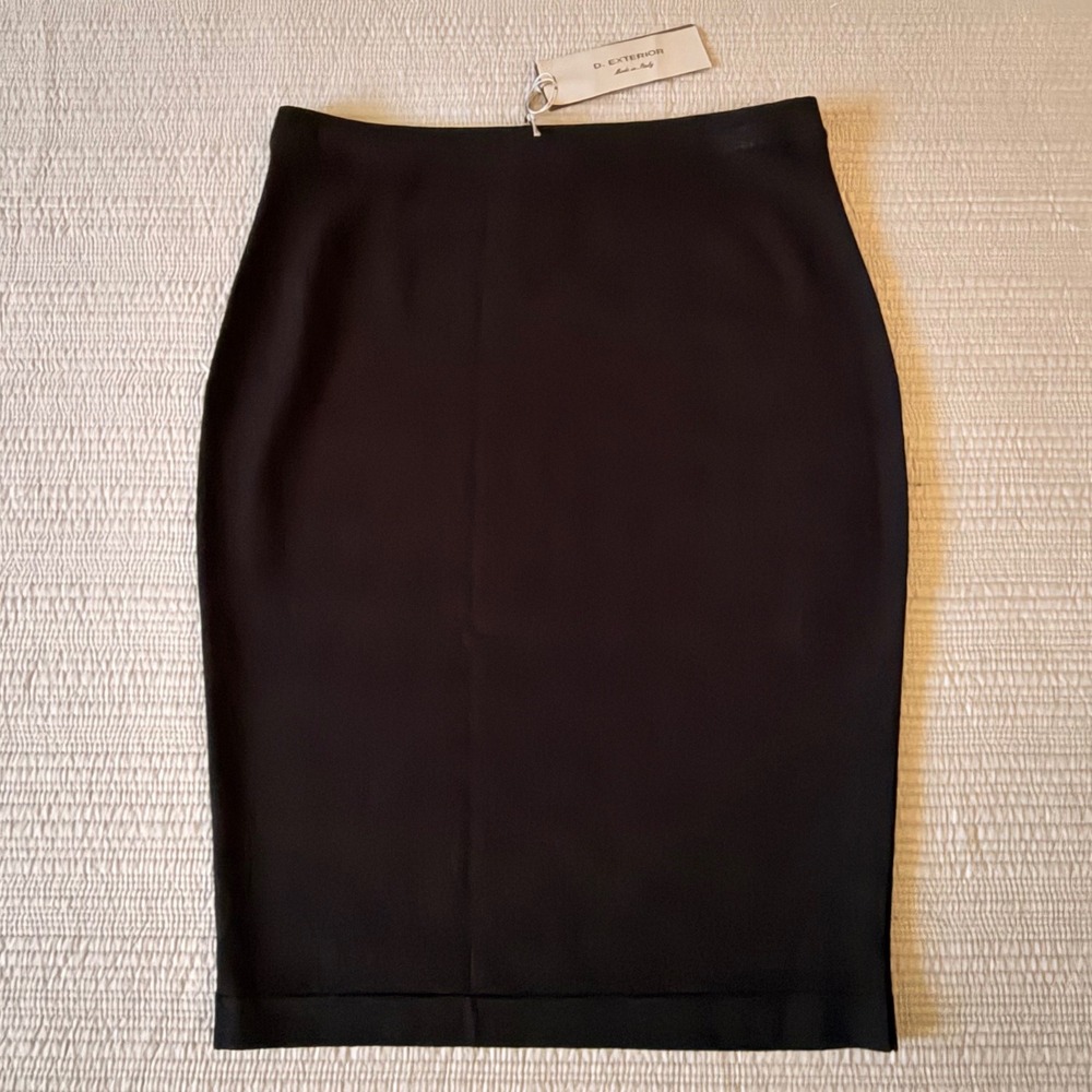 NWT D. Exterior Women's Black Knit Pencil Skirt Made in Italy Size L
